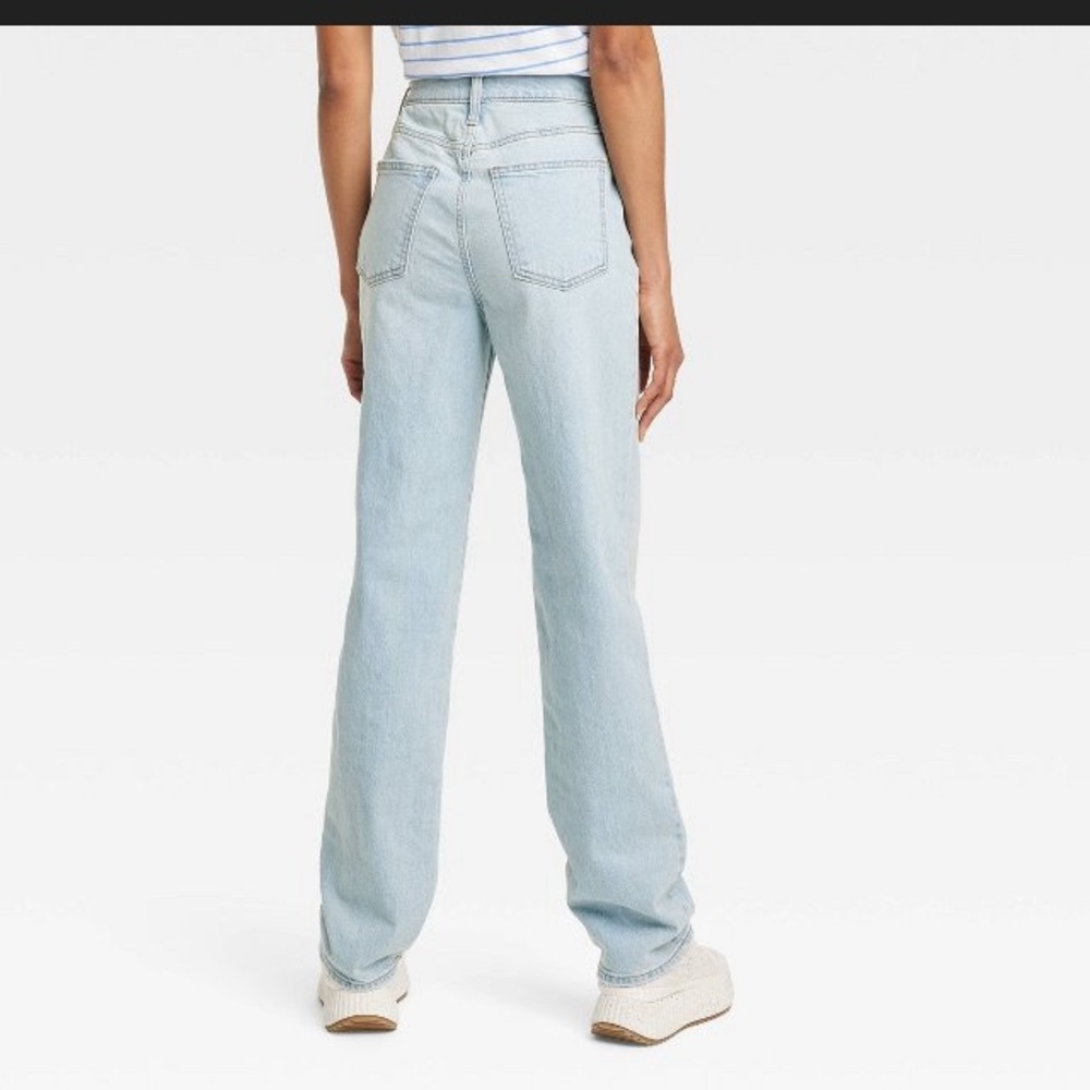 NWT 💕Universal Thread Straight Leg Jean size 00
